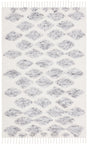 Safavieh Casablanca 4'-0" x 6'-0" Rug in Grey / Beige