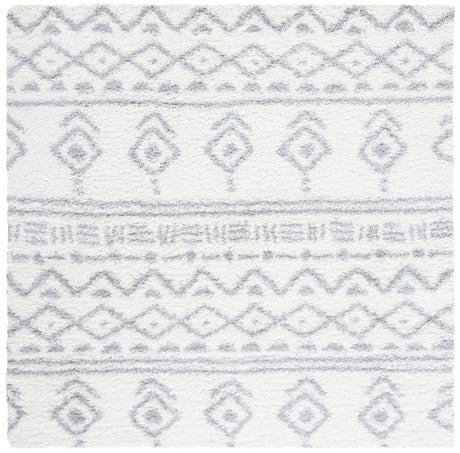 Safavieh Parma Shag 6'-7" x 6'-7" Rug in Ivory / Grey