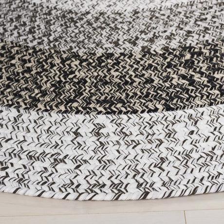 Safavieh Braided 5'-0" x 5'-0" Rug in Ivory / Black