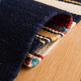 Safavieh Kilim 4'-0" x 6'-0" Rug in Ivory / Rust