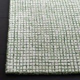 Safavieh Abstract 4'-0" x 6'-0" Rug in Ivory / Green