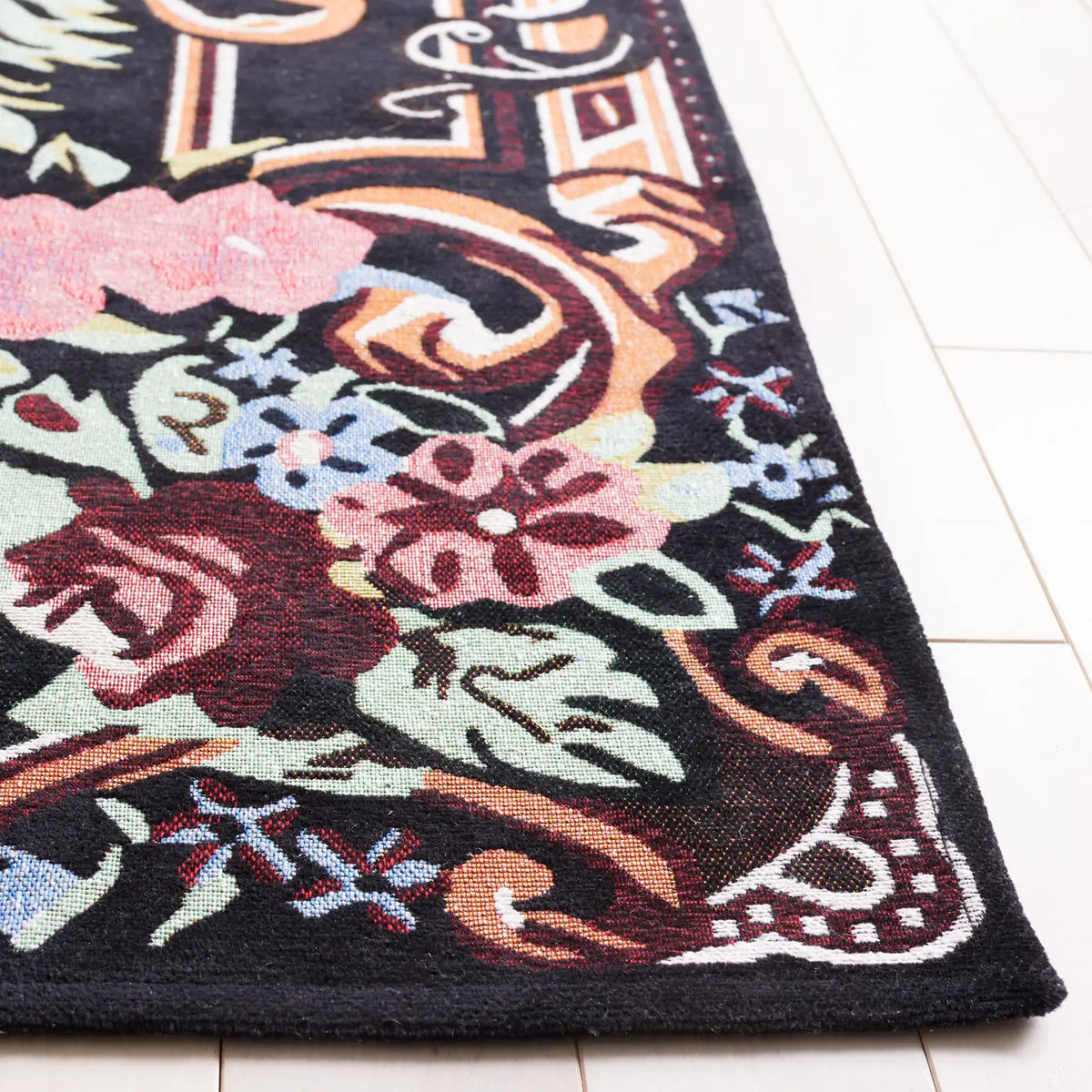 Safavieh Easy Care 4'-0" x 6'-0" Rug in Black / Pink