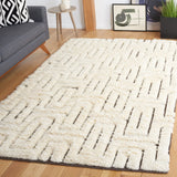 Safavieh Kenya 5'-0" x 8'-0" Rug in Ivory / Brown