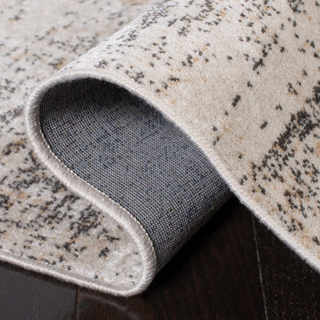 Safavieh Atlas 4'-0" x 6'-0" Rug in Ivory / Beige