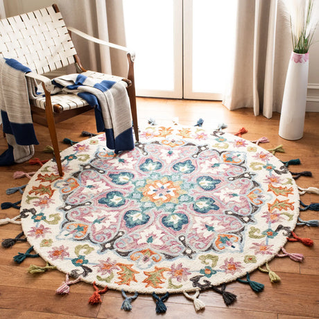 Safavieh Novelty 5'-0" x 5'-0" Rug in Pink / Blue
