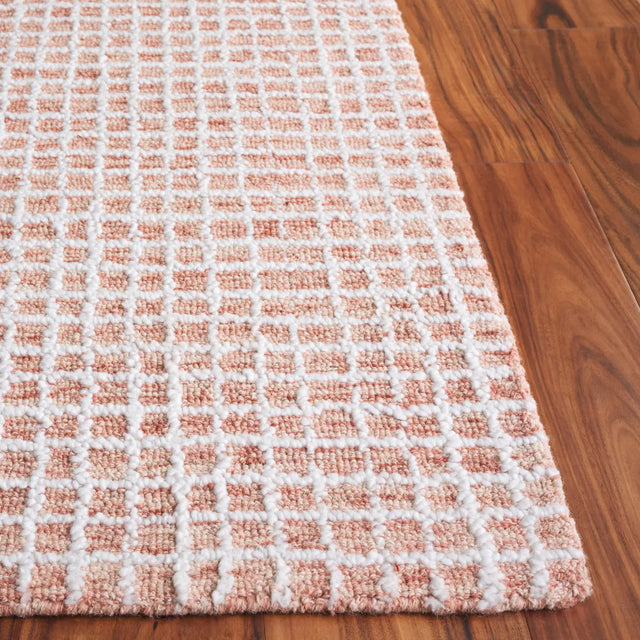 Safavieh Abstract 4'-0" x 6'-0" Rug in Ivory / Blush