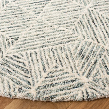 Safavieh Abstract 6'-0" x 6'-0" Rug in Green / Ivory