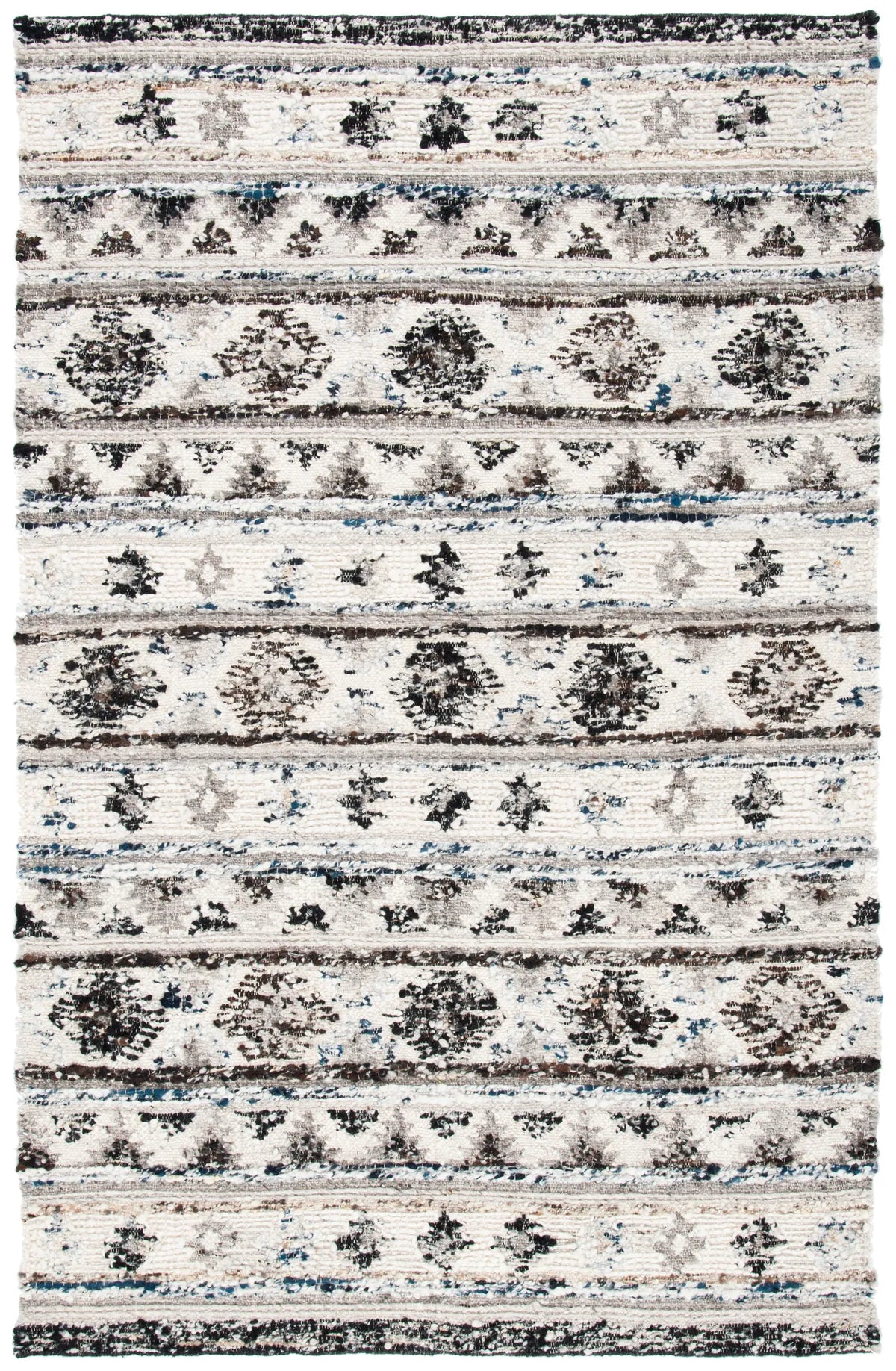 Safavieh Manhattan 4'-0" x 6'-0" Rug in Ivory / Black