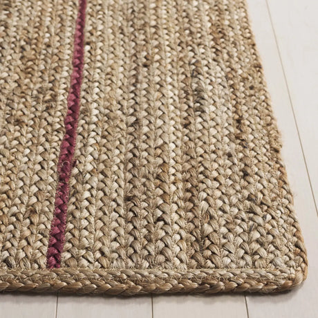 Safavieh Natural Fiber 4'-0" x 6'-0" Rug in Natural / Gold