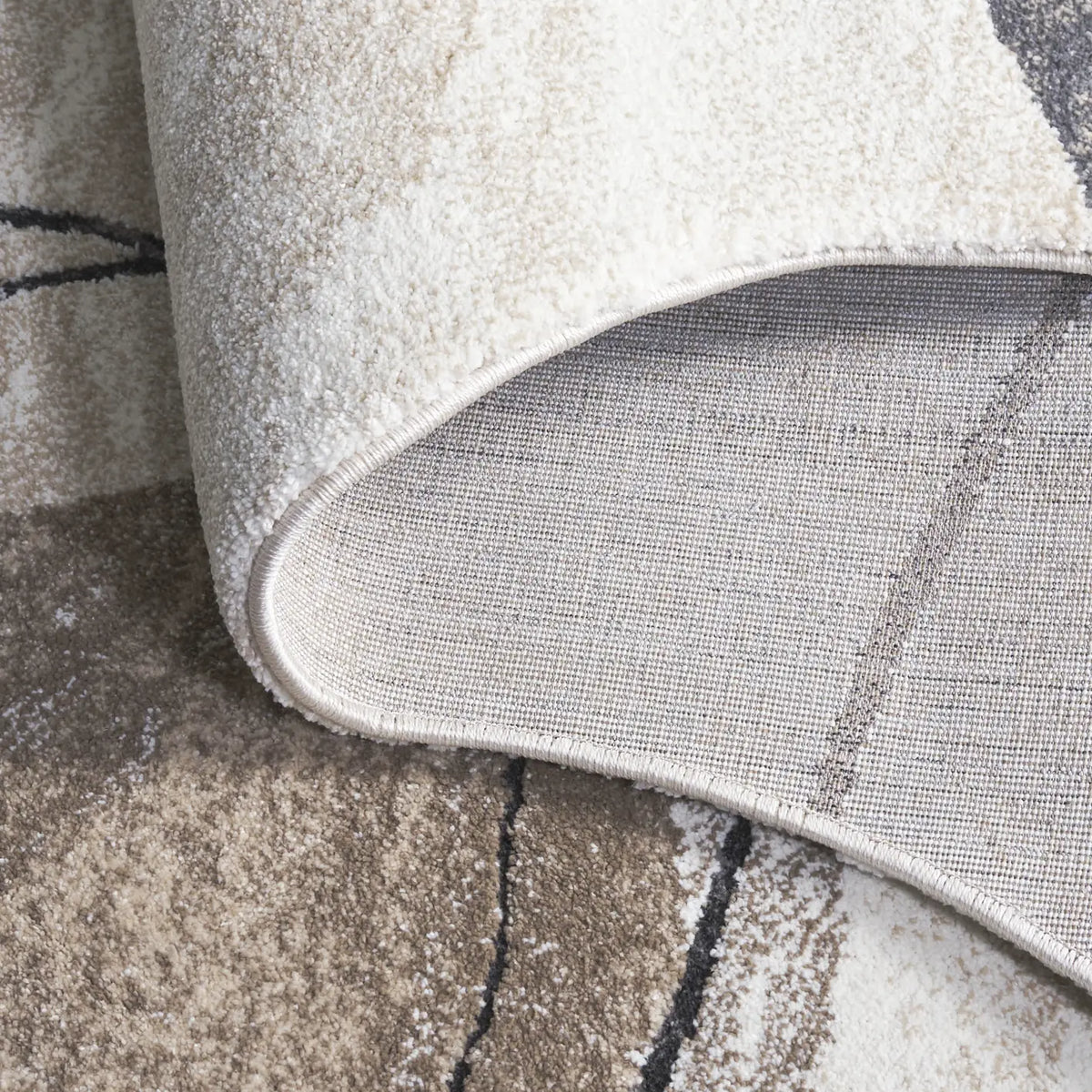 Safavieh Contour 300 5'-5" x 7'-6" Rug in Grey / Ivory