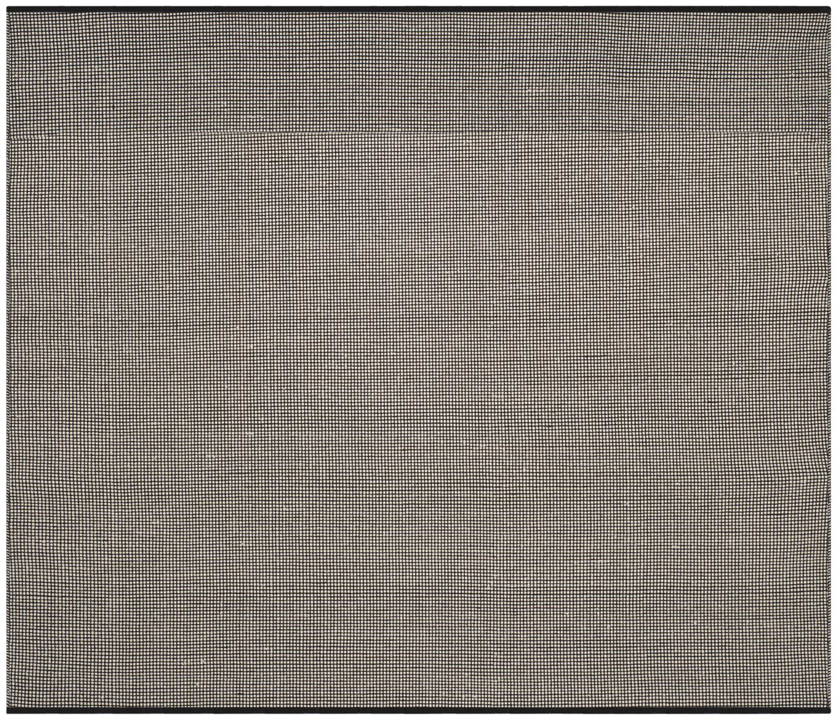 Safavieh Montauk 6'-0" x 6'-0" Rug in Ivory / Black