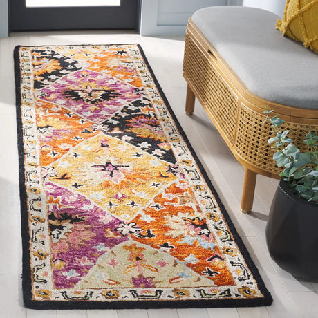 Safavieh Aspen 2'-3" x 8'-0" Rug in Black / Pink