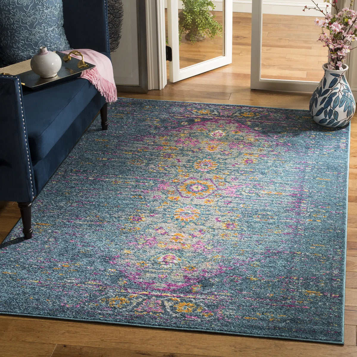 Safavieh Madison 4'-0" x 6'-0" Rug in Blue / Fuchsia