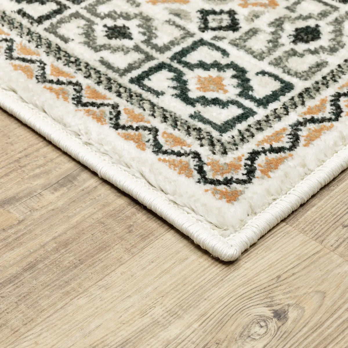 Oriental Weavers Sphinx Georgia 640A0 Ivory/ Multi Rugs - corner detail