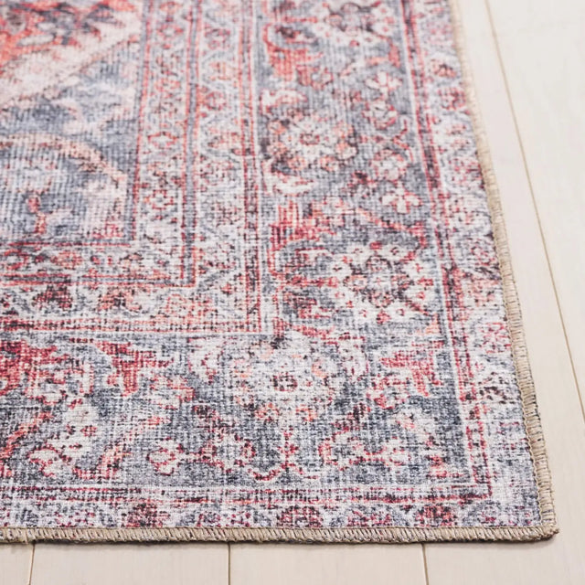 Safavieh Vintage Serapi 600 5'-1" x 7'-6" Rug in Red Orange / Blue