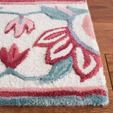 Safavieh Bellagio 4'-0" x 6'-0" Rug in Sage / Ivory