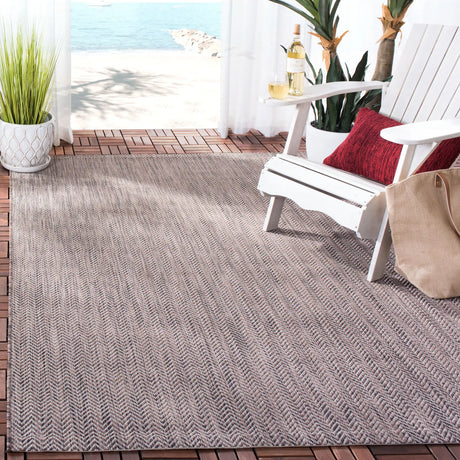 Safavieh Courtyard 4'-0" x 5'-7" Rug in Brown / Beige