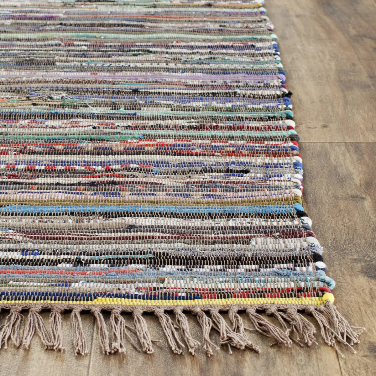 Safavieh Rag Rug 4'-0" x 6'-0" Rug in Rust / Multi