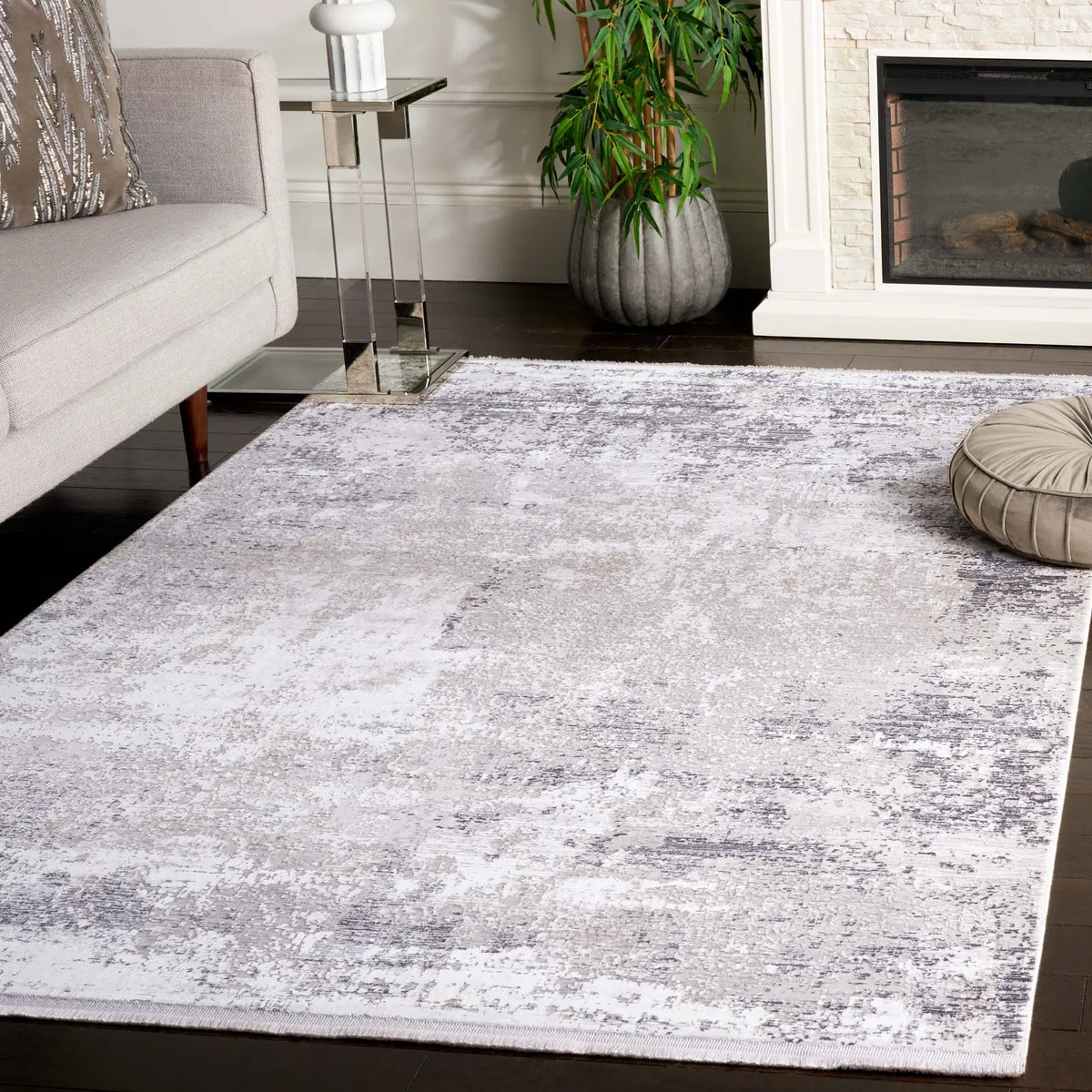 Safavieh Signature 10'-0" x 13'-0" Rug in Grey / Ivory