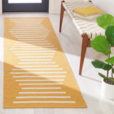 Safavieh Montauk 2'-3" x 8'-0" Rug in Gold / Ivory