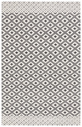 Safavieh Marbella 4'-0" x 6'-0" Rug in Black / Ivory