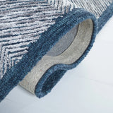 Safavieh Soho 4'-0" x 6'-0" Rug in Dark Grey / Ivory