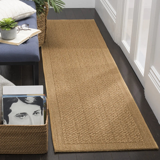 Safavieh Palm Beach 2'-0" x 8'-0" Rug in Maize