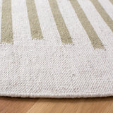 Safavieh Montauk 6'-0" x 6'-0" Rug in Ivory / Light Green