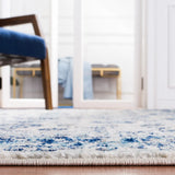 Safavieh Tulum 4'-0" x 6'-0" Rug in Ivory / Blue