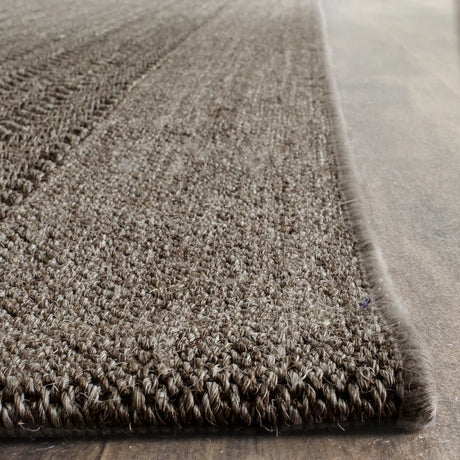 Safavieh Palm Beach 4'-0" x 6'-0" Rug in Silver