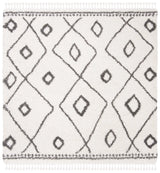 Safavieh Moroccan Fringe Shag 6'-7" x 6'-7" Rug in Ivory / Grey
