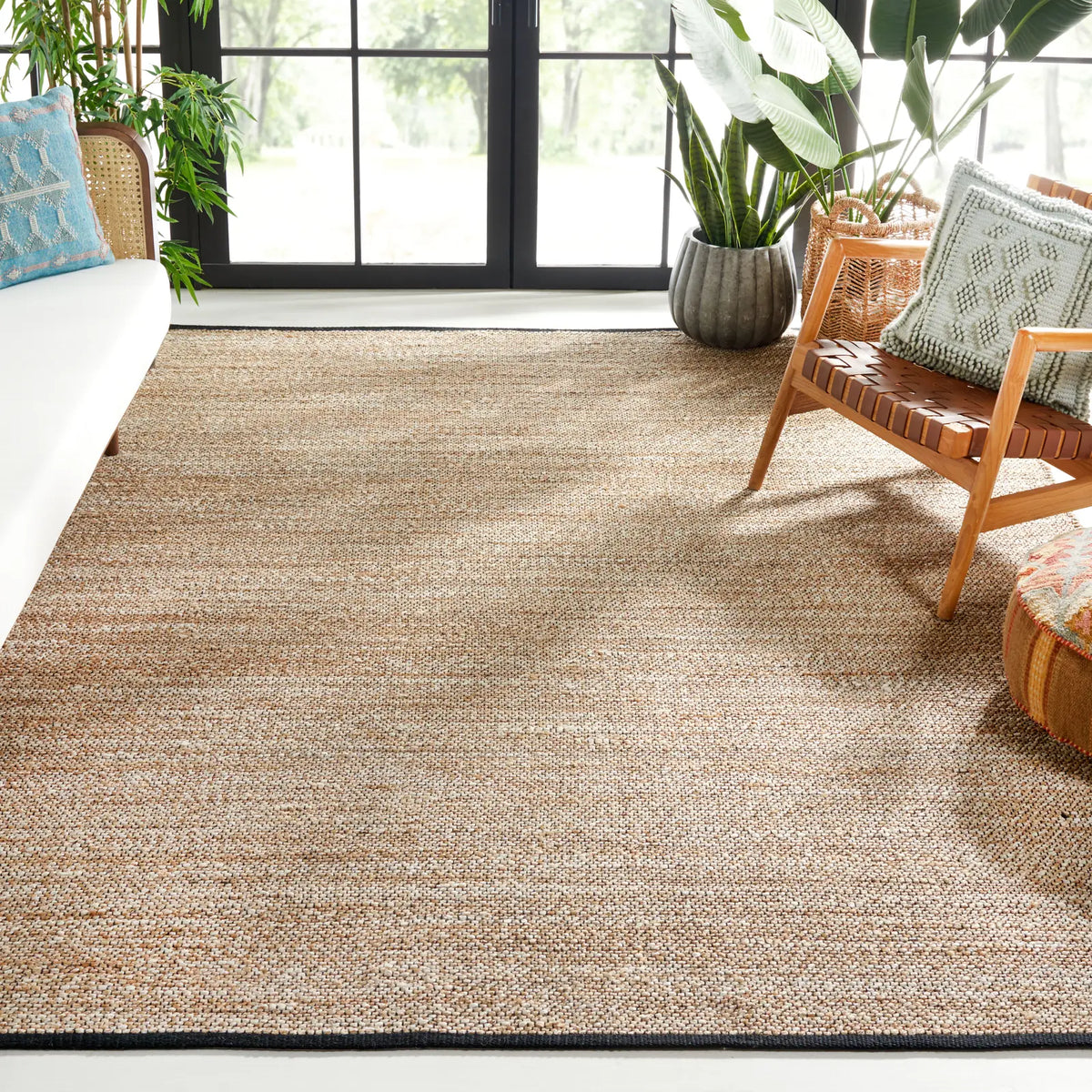Safavieh Natural Fiber 8'-0" x 10'-0" Rug in Natural / Black