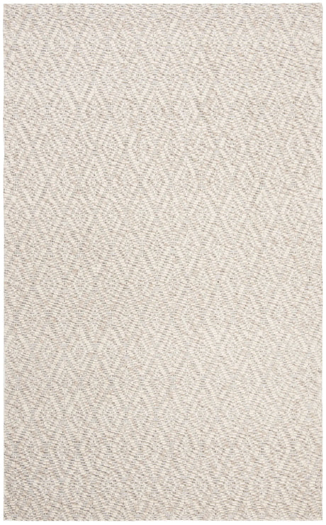 Safavieh Marbella 4'-0" x 6'-0" Rug in Beige / Cream