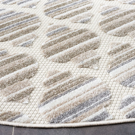 Safavieh Cabana 6'-7" x 6'-7" Rug in Grey / Ivory