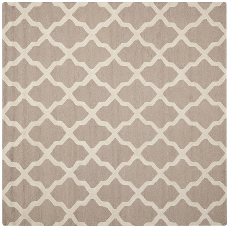 Safavieh Cambridge 8'-0" x 8'-0" Rug in Beige / Ivory