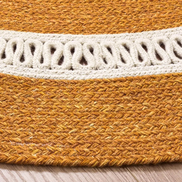 Safavieh Braided 5'-0" x 5'-0" Rug in Gold / Ivory
