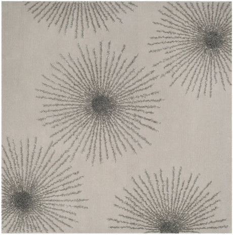 Safavieh Soho 6'-0" x 6'-0" Rug in Ivory / Silver