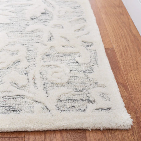 Safavieh Martha Stewart 4'-0" x 6'-0" Rug in Grey / Ivory
