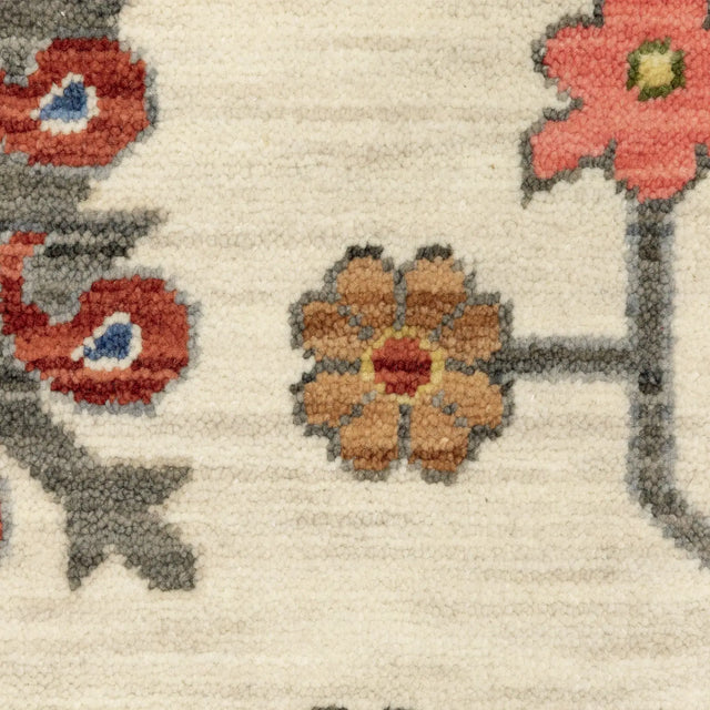 Oriental Weavers Lucca 8111W Ivory/ Multi Rug - room scene 2