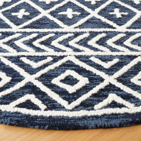 Safavieh Metro 6'-0" x 6'-0" Rug in Navy / Ivory
