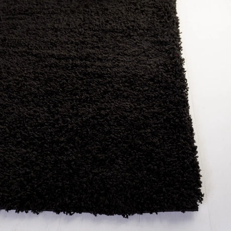 Safavieh Sgl-Laguna Shag 4'-0" x 6'-0" Rug in Black