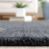 Safavieh Himalaya 4'-0" x 6'-0" Rug in Charcoal