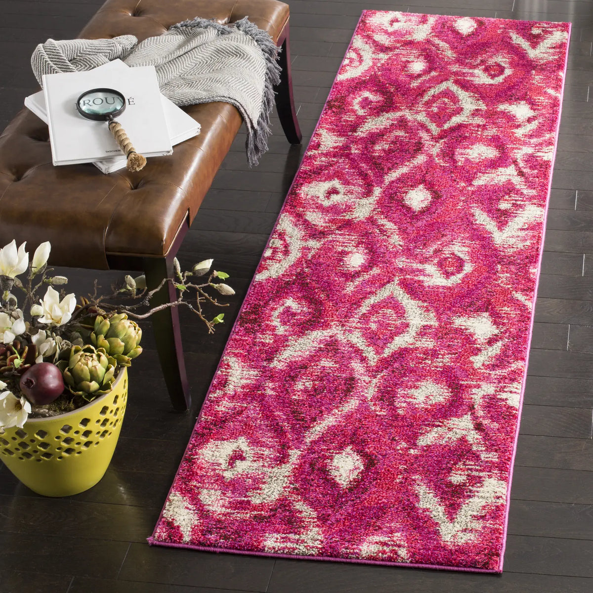 Safavieh Monaco 2'-2" x 8'-0" Rug in Fuchsia / Cream