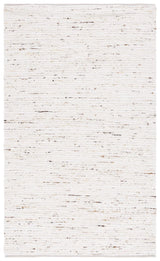 Safavieh Natura 4'-0" x 6'-0" Rug in Ivory / Gold