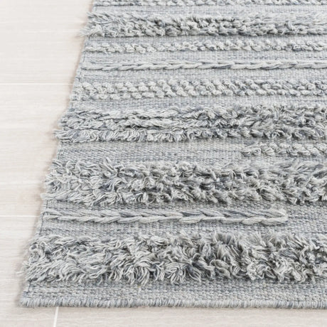 Safavieh Vermont 4'-0" x 6'-0" Rug in Grey / Ivory