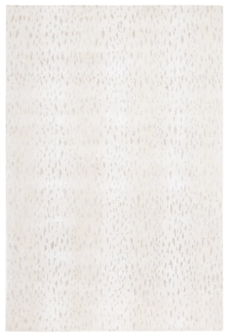 Safavieh Tibetan 4'-0" x 6'-0" Rug in Ivory / Beige