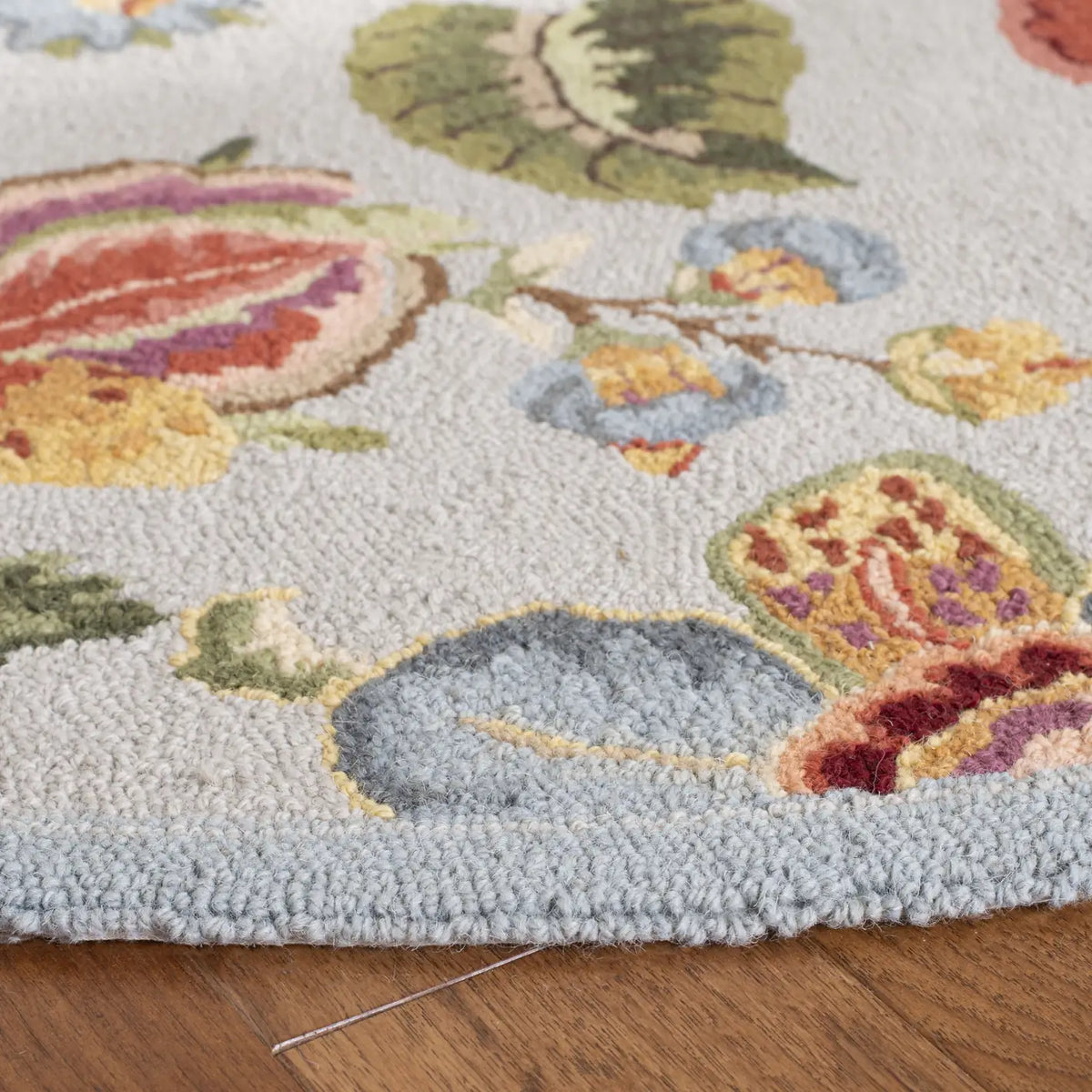 Safavieh Chelsea 5'-6" x 5'-6" Rug in Light Blue