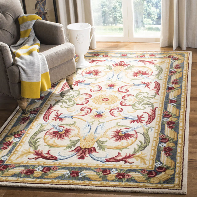 Safavieh Blossom 5'-0" x 8'-0" Rug in Ivory / Green
