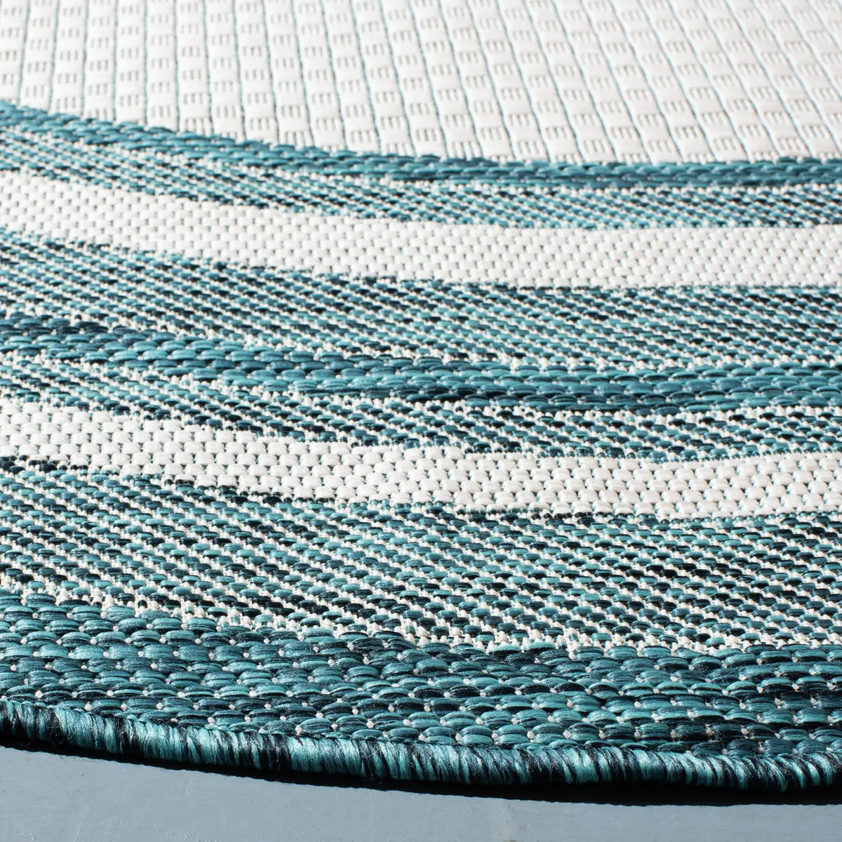 Safavieh Courtyard 10'-0" x 10'-0" Rug in Ivory / Teal