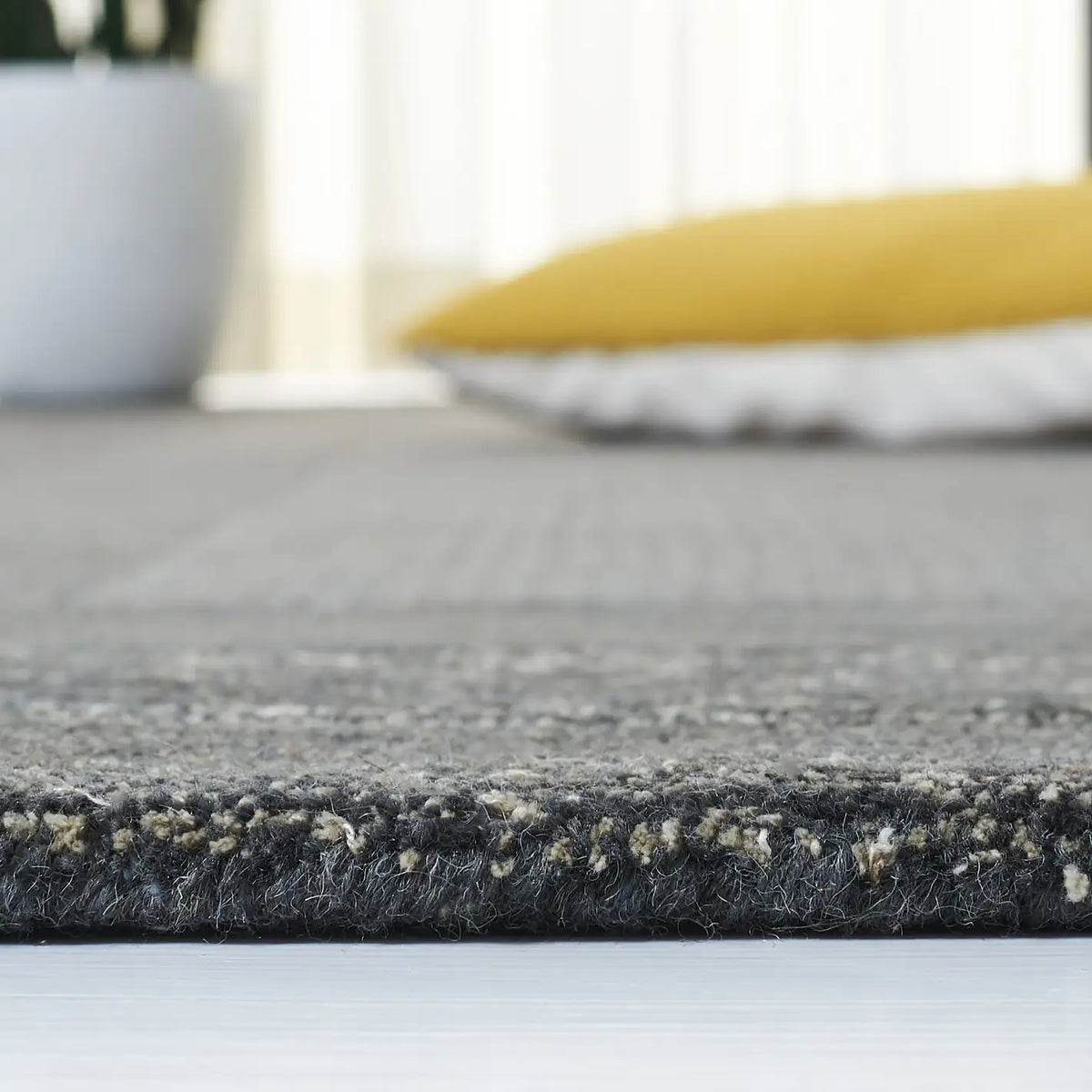 Safavieh Impressions 4'-0" x 6'-0" Rug in Charcoal / Blue